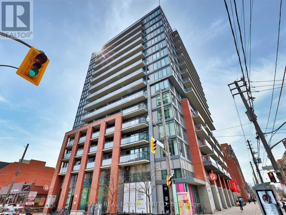 Primary Photo - 78-378 Tecumseth St.