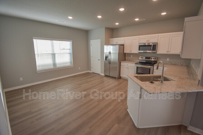 Building Photo - 1211 Denver Dr