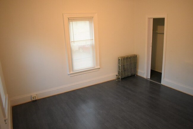 Building Photo - 495 Summer St