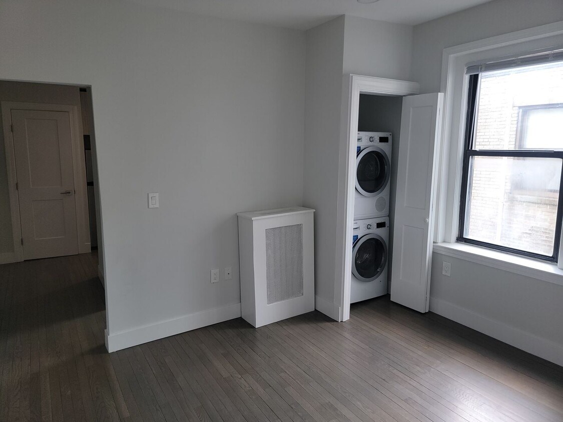 Foto del edificio - Fenway Studio Available Now