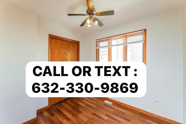 Foto del edificio - 10637 S Troy St