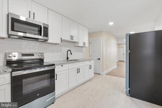 Foto del edificio - 1221 N 50th St