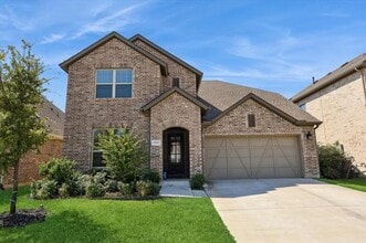 Building Photo - 345 Greenbriar Rd
