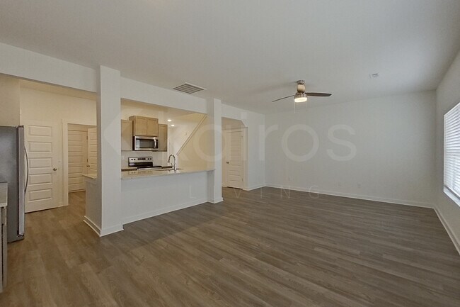Foto del edificio - 6146 Taramore Ln NW