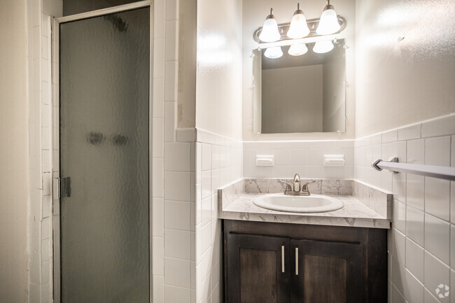 Bathroom - Pennsbury Court Apartments