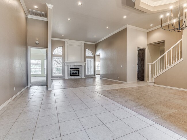 Foto del edificio - Updated home in Cobblestone Park- Deer Creek Schools + 4 bedrooms + 3.5 bathrooms