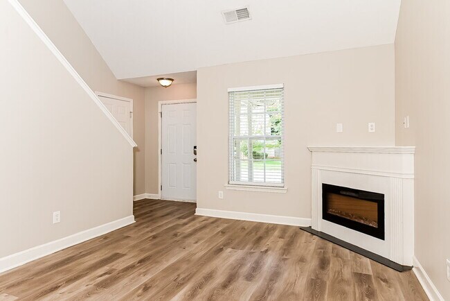 Foto del edificio - 132 Lossie Ln