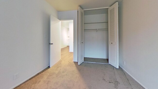 Building Photo - 2588 N Frederick Ave