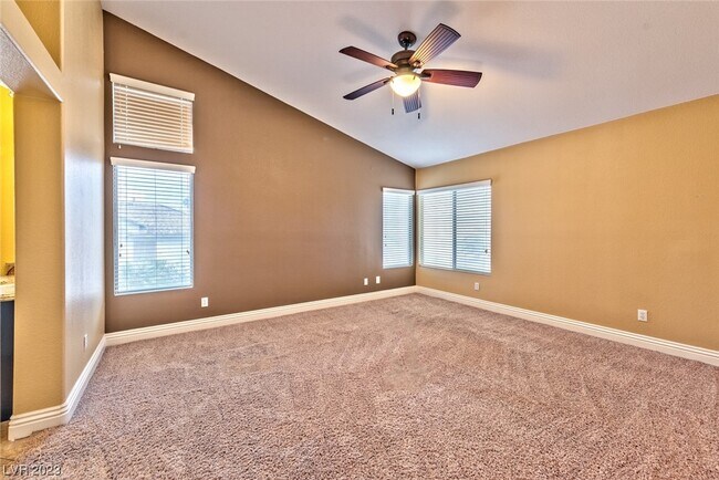 Foto del edificio - 210 Bundy St