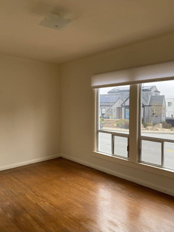 Building Photo - 532 Teresita Blvd