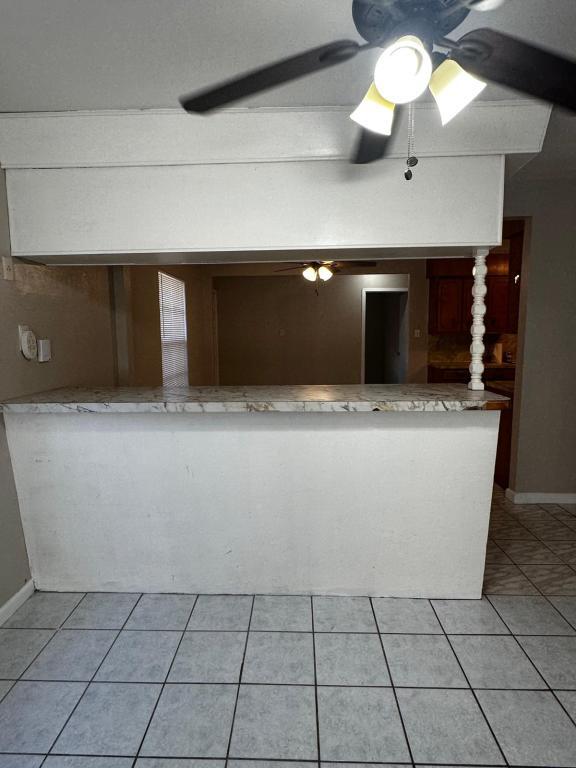 Building Photo - 1317 E Champion St