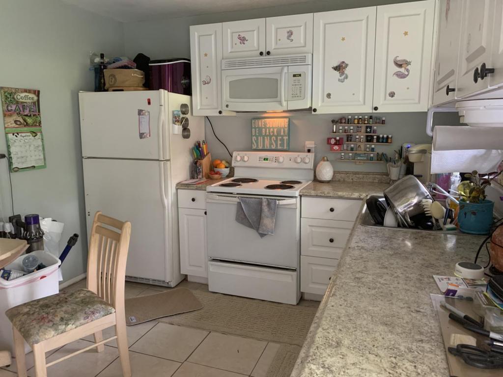 Primary Photo - 2760 Bellehaven Dr Unit B