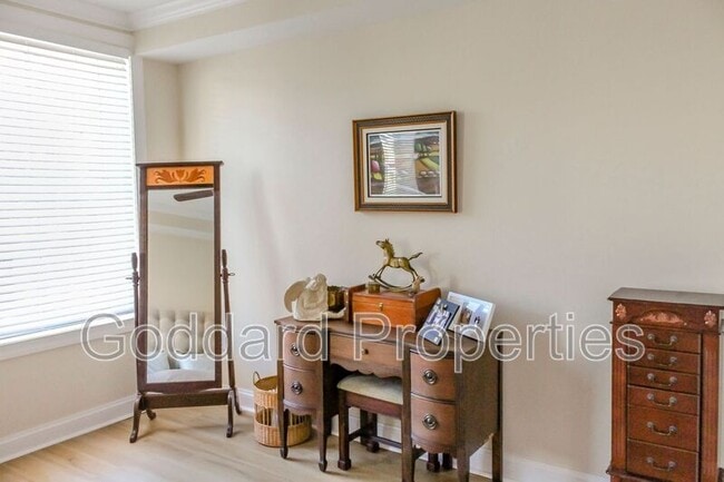 Foto del edificio - 907 Stiles St