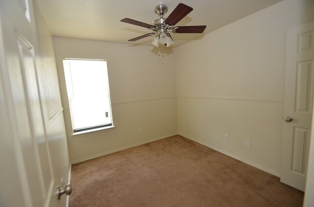 Foto del edificio - GREAT 3 BED/ 2 BATH HOME IN THE QUIET, MEADOWS - COPPERAS COVE