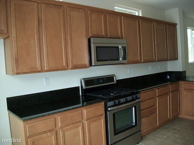 Building Photo - 3 br, 2 bath House - 1926 Tuxhorn Drive