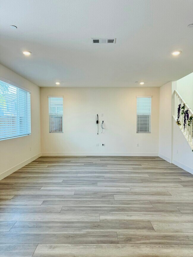 Foto del edificio - 5445 Guenoc Valley Ln