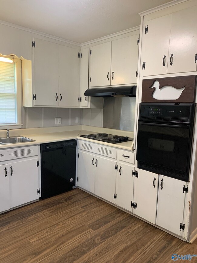 Building Photo - 26214 US-72