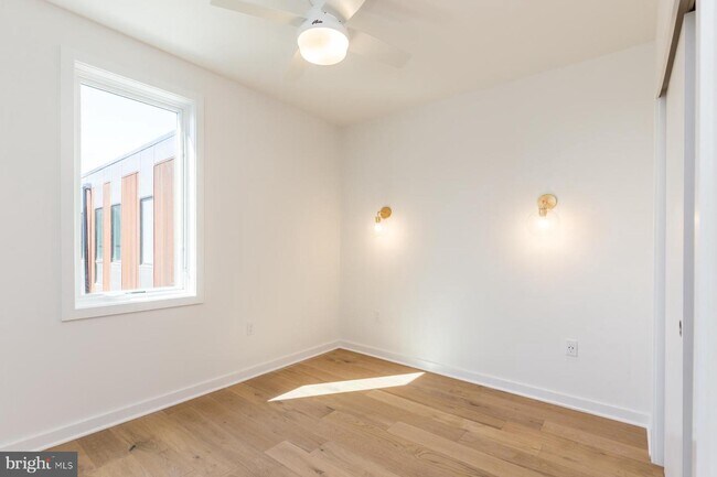 Foto del edificio - 1416 Frankford Ave