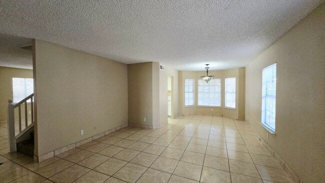 Foto del edificio - 9013 Quiet Cove Way