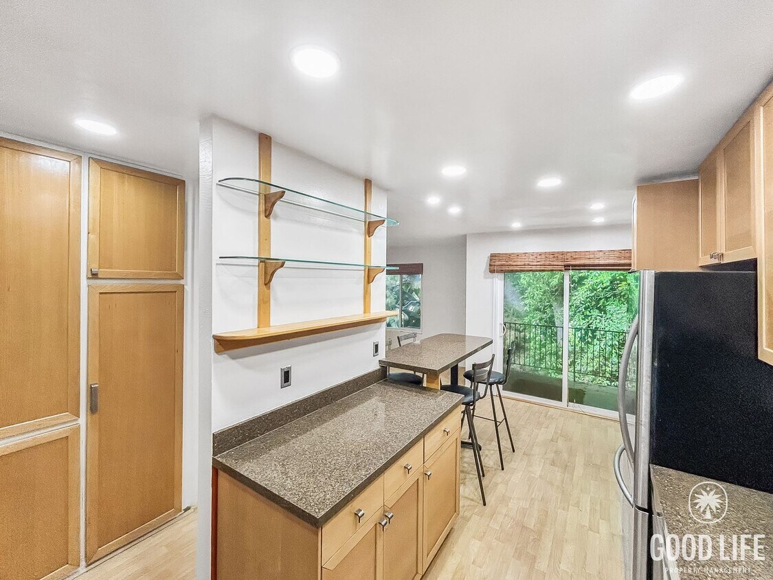 Foto principal - Beautiful 2BD 1 BA Condo in Pacific Beach ...