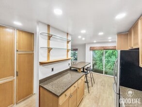 Building Photo - 4750 Noyes St