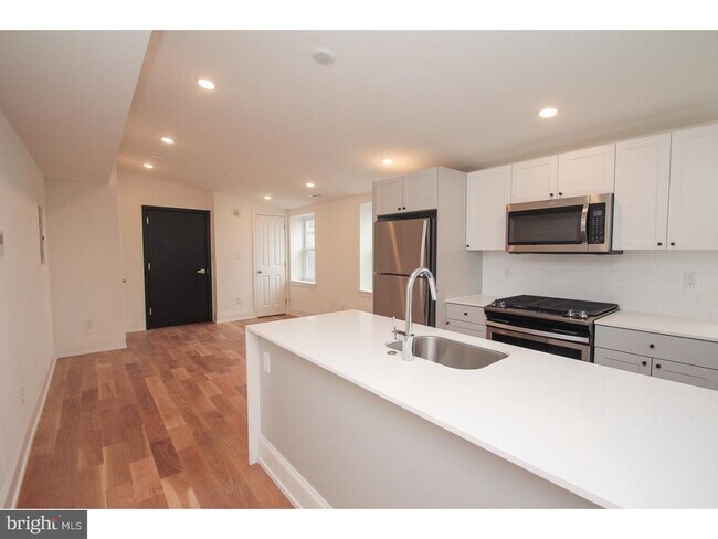 Foto del edificio - 1247 N 2nd St
