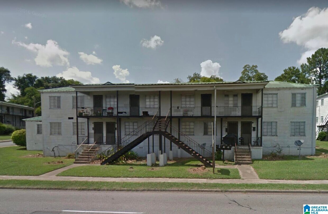 Primary Photo - 2008 Warrior Rd