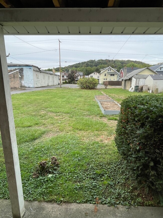 Foto del edificio - 1234 Isabella St