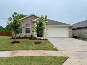 Building Photo - 4324 Cordata Dr