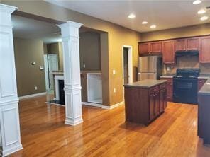 Foto del edificio - 945 Pierce Brennen Dr NE