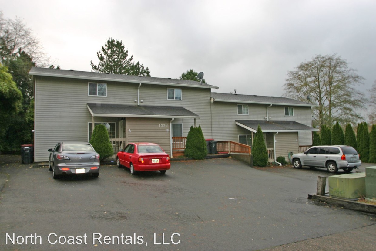 Primary Photo - 1573 Whispering Pines Dr