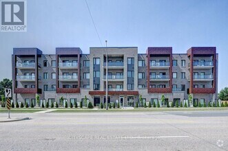 Building Photo - 408-408 Dundas St S