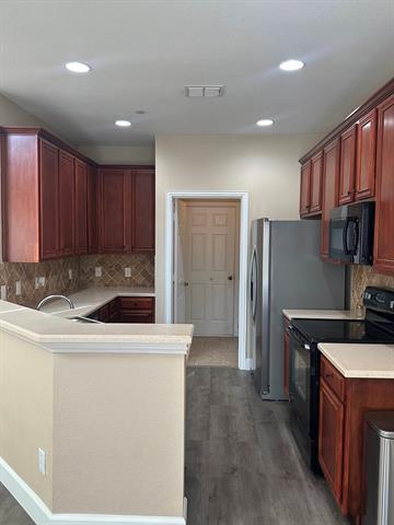 Building Photo - 8720 Bigelow Dr
