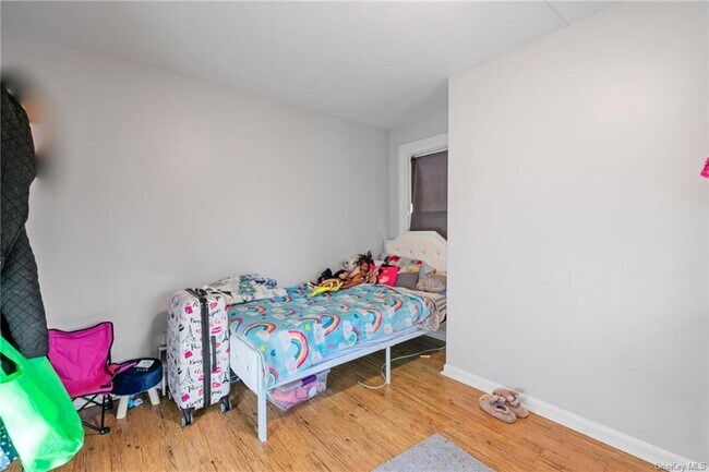 Foto del edificio - 29 Hooker Ave