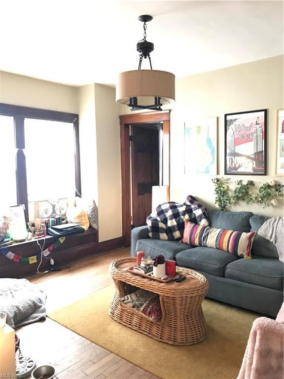 Foto del edificio - 2628 E 124th St