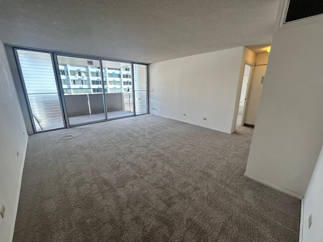 Building Photo - Affordable 2-bedroom, 2-bath