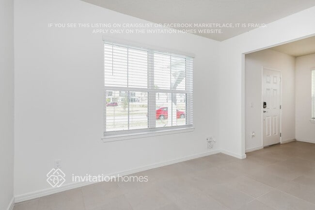 Building Photo - 1903 Tohoqua Blvd