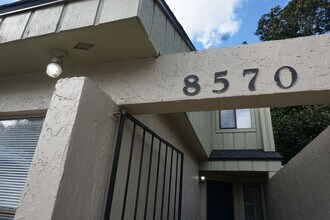 Building Photo - 8570 Colony Pine Cir W