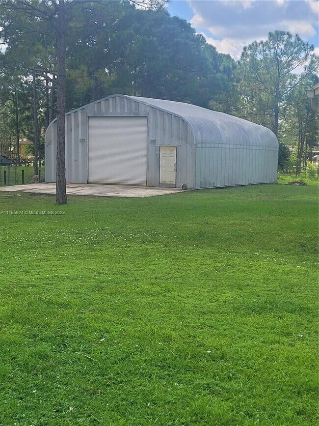 Foto del edificio - 17316 77th Ln N