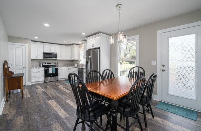 Eat in Kitchen - 1800 Cumberland Trce
