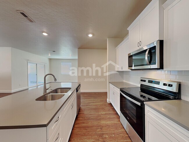 Foto del edificio - 5054 W White Ash Ct