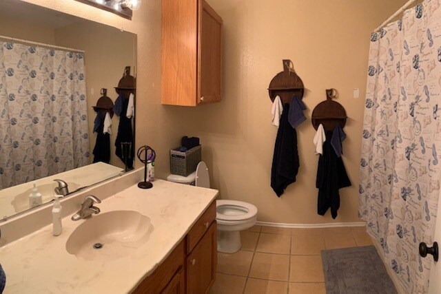 Building Photo - 15002 Leeward Dr
