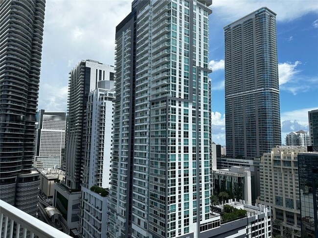Building Photo - 1250 S Miami Ave