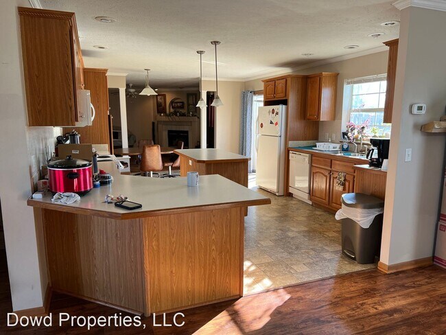 Building Photo - 3 br, 2 bath House - 303 Grace
