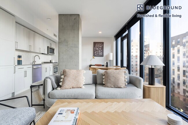 Foto del edificio - 704 Spring St