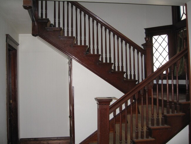 Foto del edificio - 1051 E Johnson St