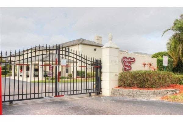 Building Photo - 13048 Village Chase Cir