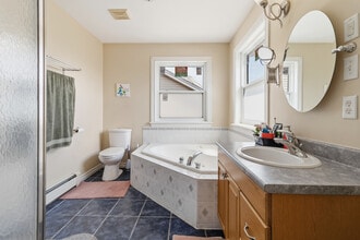 Building Photo - 137 Beech Tree Run