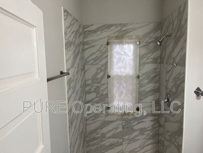 Foto del edificio - 2513 N 62nd St
