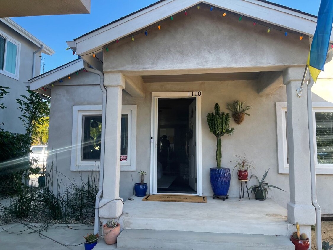 Primary Photo - Charming 3-Bedroom HOUSE in Prime Carlsbad...